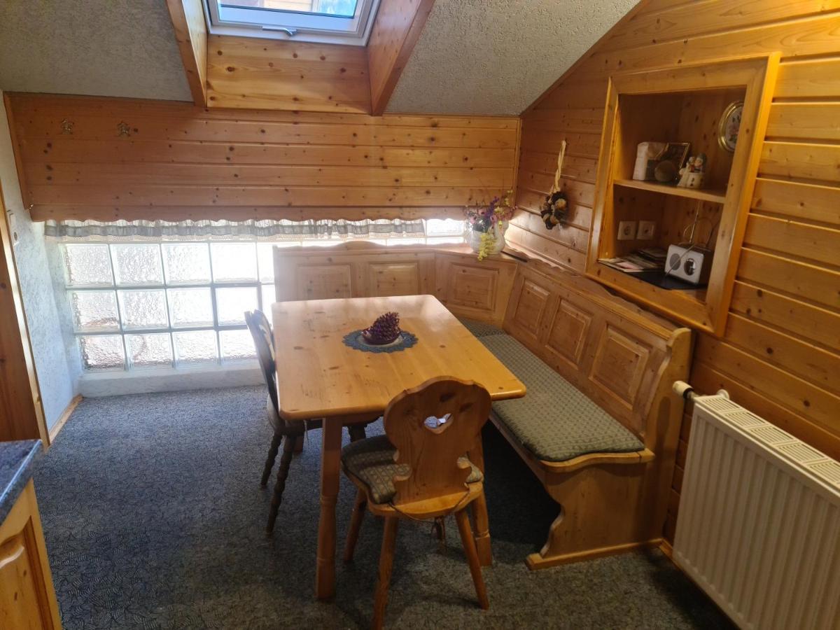 Schöne Ferienwohnung im Naturpark Grebenzen Sankt Lambrecht Exterior foto